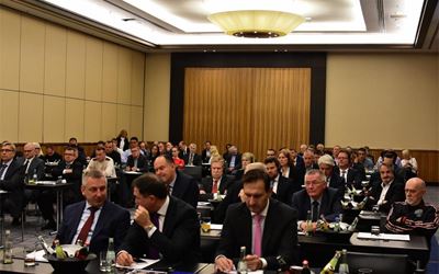 KONFERENCIJA U DÜSSELDORFU Gospodarstvenici poručili: 